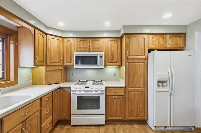 2919 Kennedy Heights Dr. gallery image 6