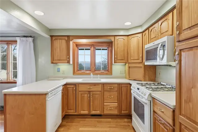 2919 Kennedy Heights Dr. gallery image 7