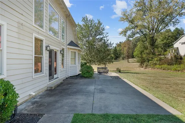 292 Myoma Rd gallery image 34