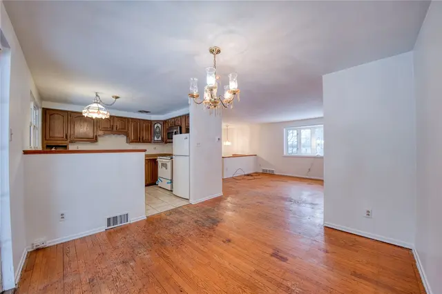2962 Manorview Circle gallery image 10