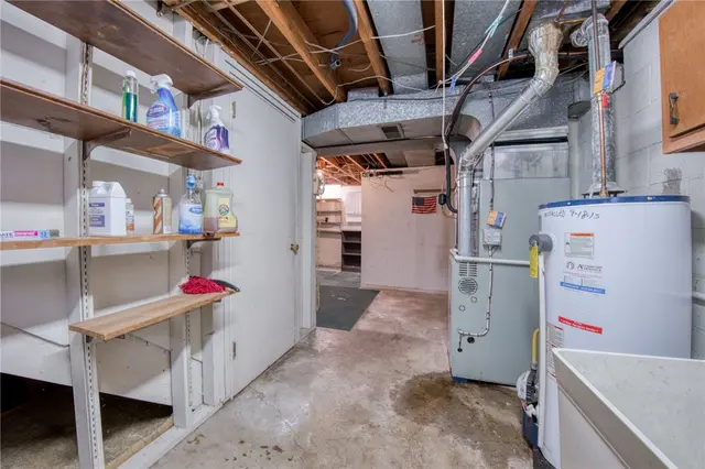 2962 Manorview Circle gallery image 26