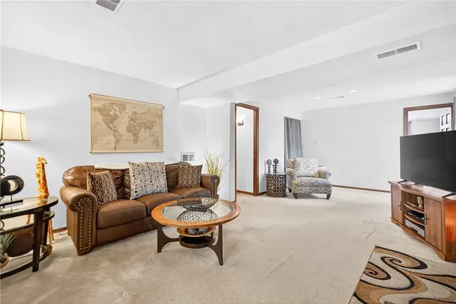 2966 Chautauqua Street gallery image 35