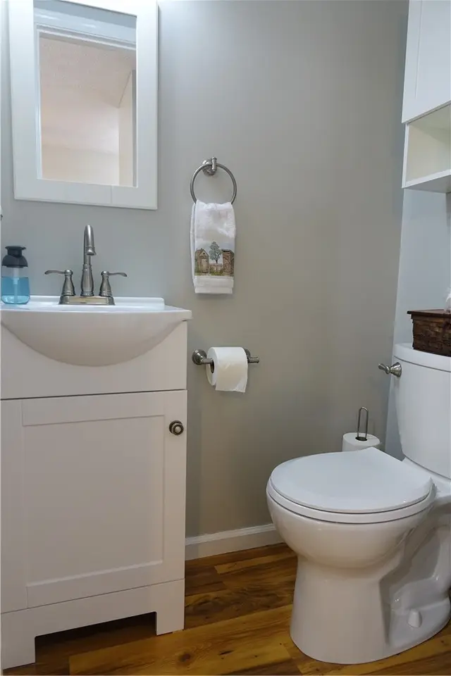 298 Bellford Ct. gallery image 27