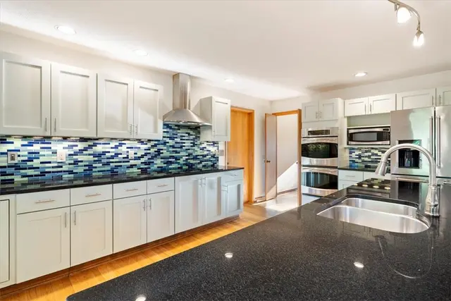 3 Partridge Ct gallery image 3