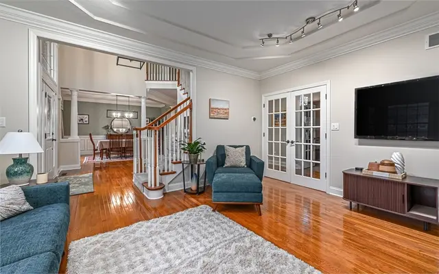 30 Burke Road gallery image 5