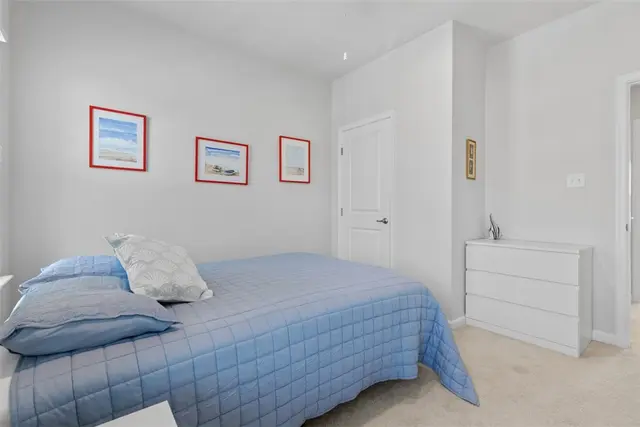 300 Abacot Way gallery image 31