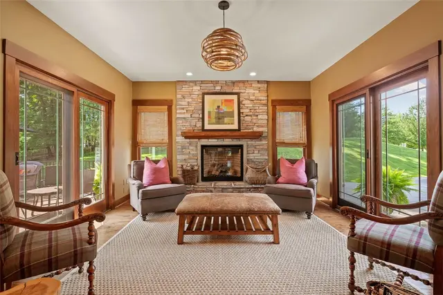 300 McCutcheon Court gallery image 11