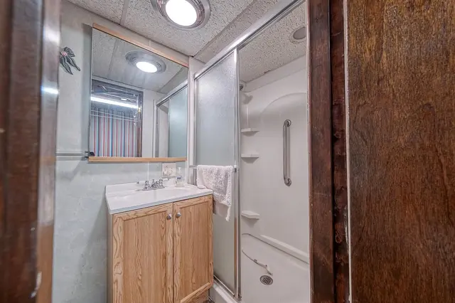 3000 Woodview DRIVE gallery image 12