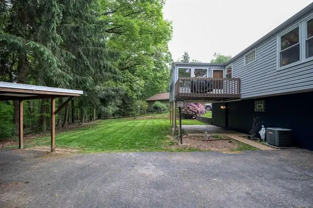 3000 Woodview DRIVE gallery image 17