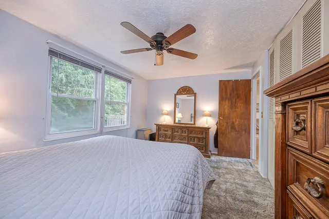 3000 Woodview DRIVE gallery image 19