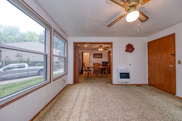 3000 Woodview DRIVE gallery image 21