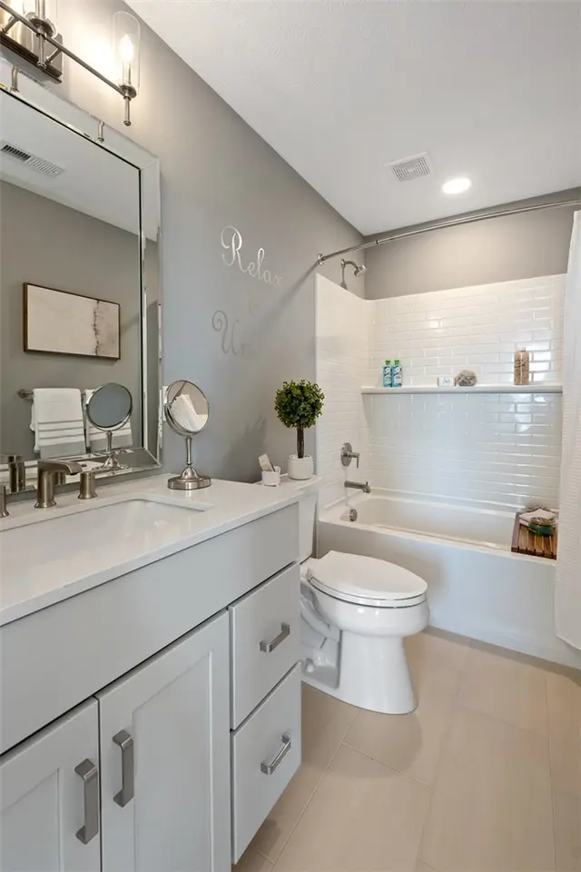 3001 Greeneview Lane gallery image 17