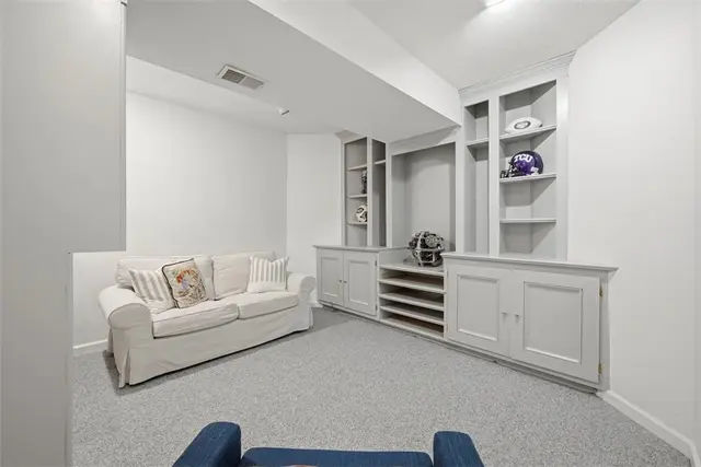 3007 W Grove Place gallery image 23