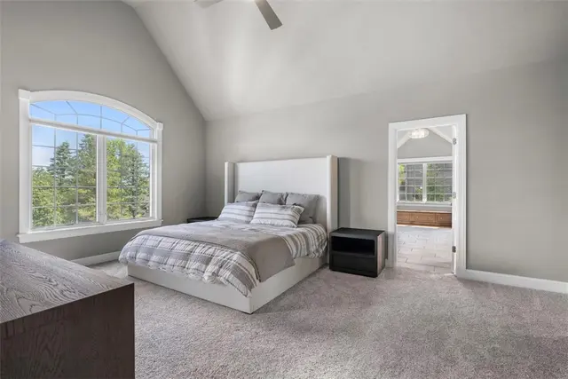 301 Chinquapin Ln gallery image 13