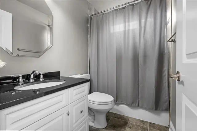 301 Chinquapin Ln gallery image 35