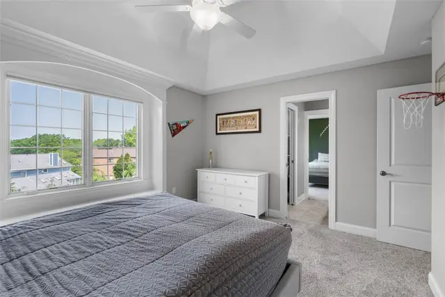 301 Chinquapin Ln gallery image 36