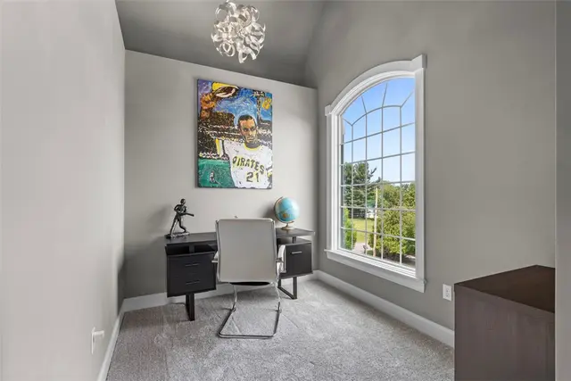 301 Chinquapin Ln gallery image 38