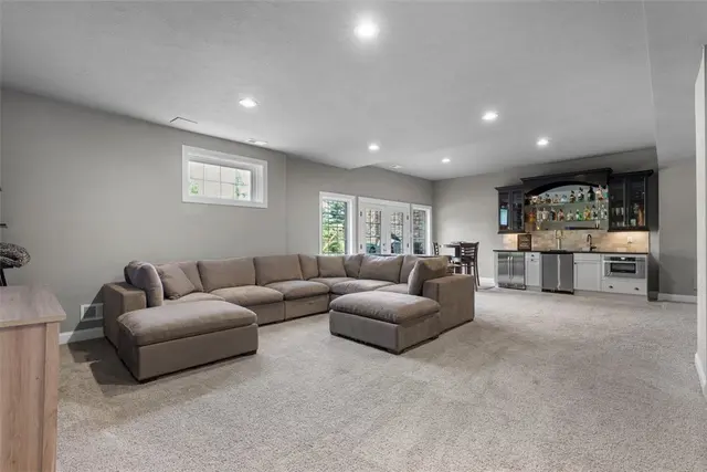 301 Chinquapin Ln gallery image 42
