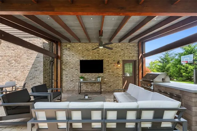 301 Chinquapin Ln gallery image 45