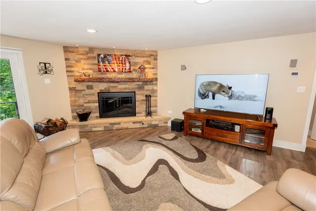 301 Old Camp Horne Rd gallery image 45