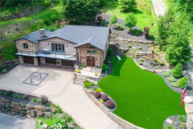 301 Old Camp Horne Rd