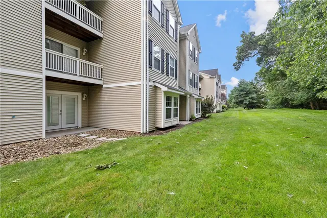 3011 Lenox Oval gallery image 7