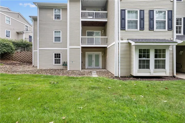3011 Lenox Oval gallery image 8