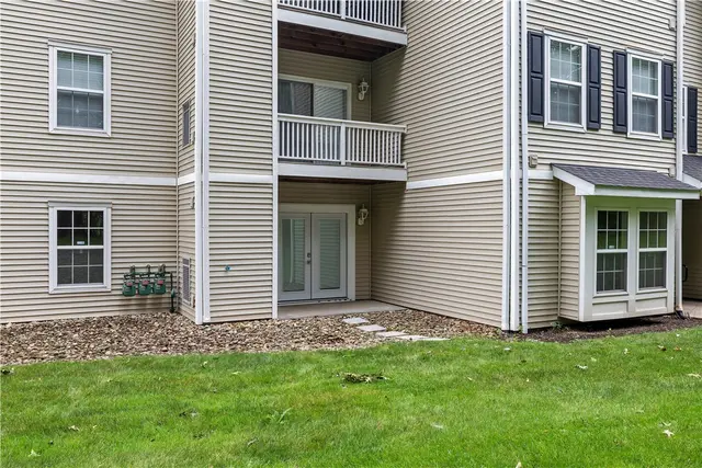 3011 Lenox Oval gallery image 31