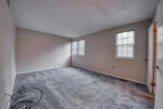 302 Carla Dr gallery image 12