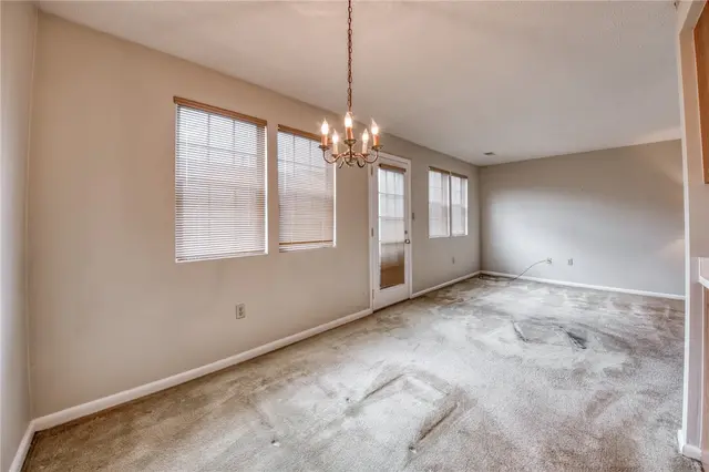 302 Carla Dr gallery image 14