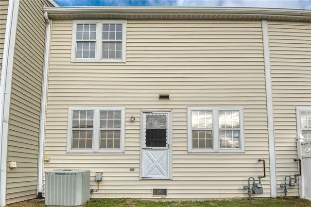 302 Carla Dr gallery image 23
