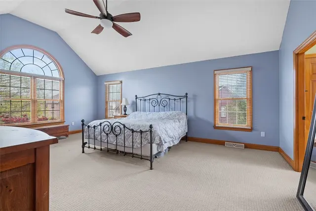 302 Castanea Drive gallery image 4