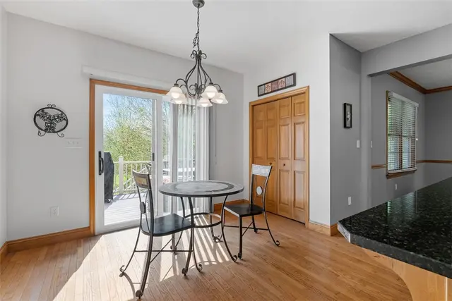 302 Castanea Drive gallery image 8