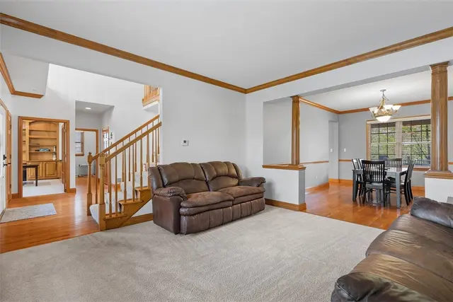 302 Castanea Drive gallery image 10