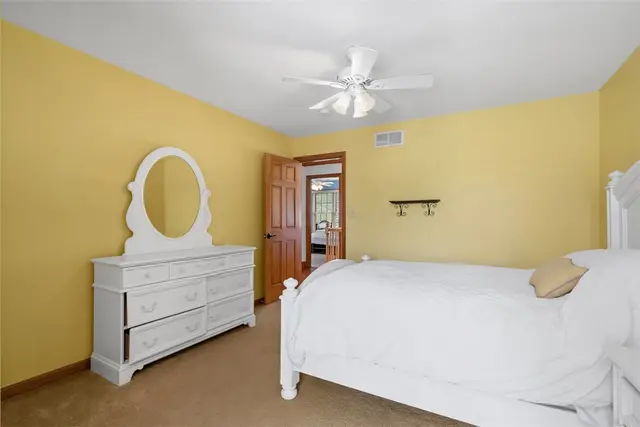 302 Castanea Drive gallery image 35