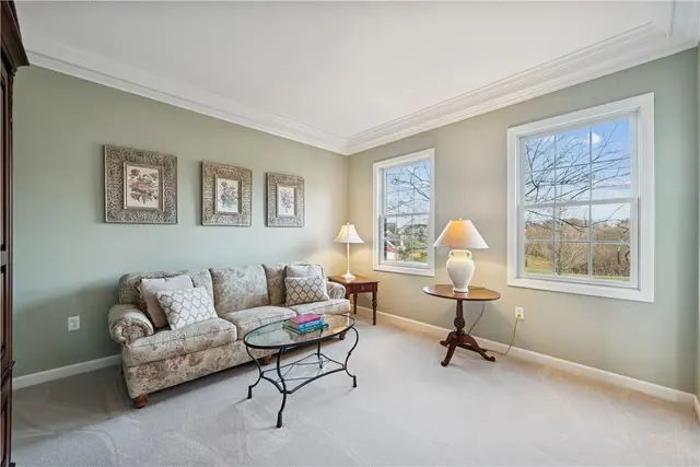 302 Pinyon Drive gallery image 6
