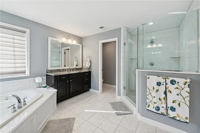 302 Pinyon Drive gallery image 27