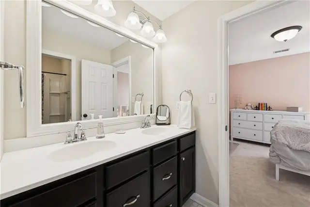 302 Pinyon Drive gallery image 30