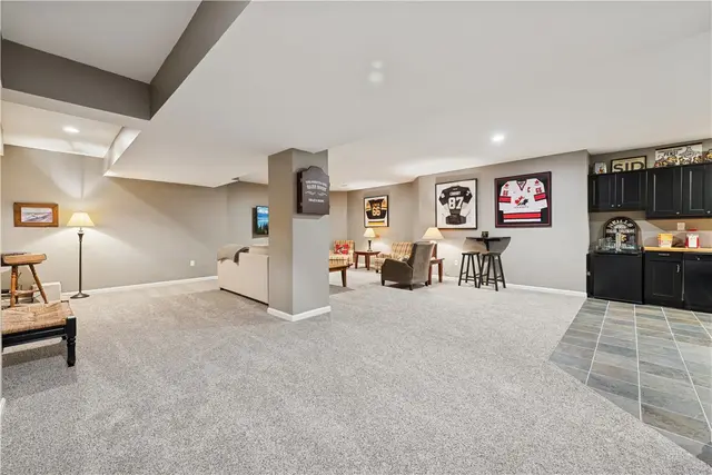 302 Pinyon Drive gallery image 34