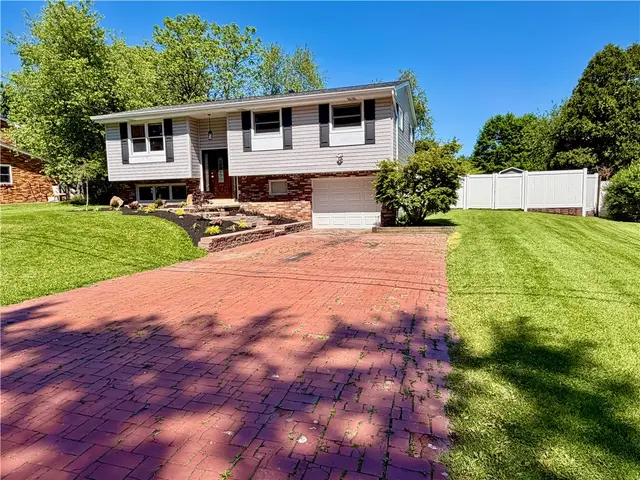 302 Sun Valley Dr