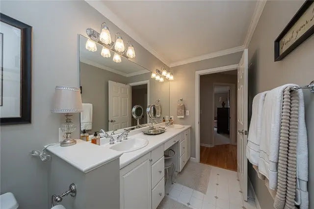 3021 East Ridge Drive gallery image 37