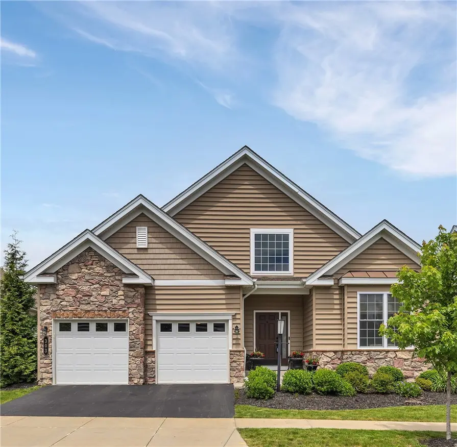 303 Jefferson Ln