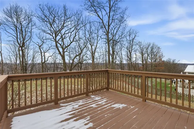 303 Kenney Dr gallery image 16