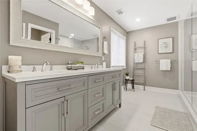 303 Kenney Dr gallery image 25