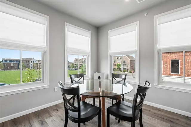 303 Tillary Lane 201 gallery image 5
