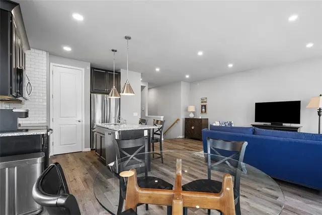 303 Tillary Lane 201 gallery image 10