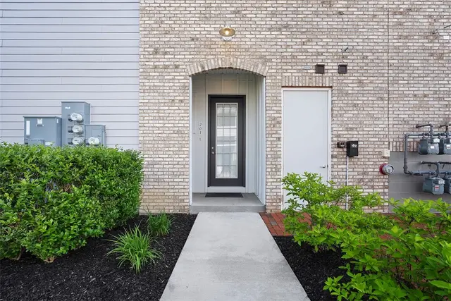 303 Tillary Lane 201 gallery image 22