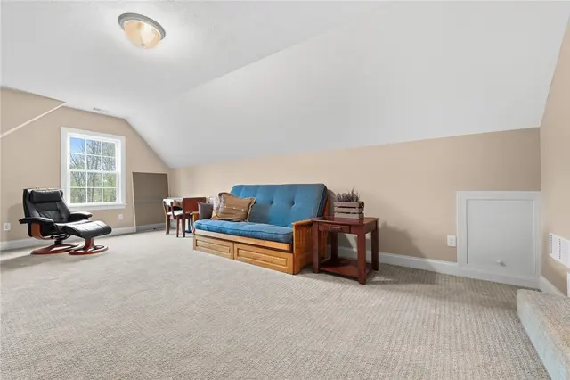 303 Torrey Pine Dr gallery image 5