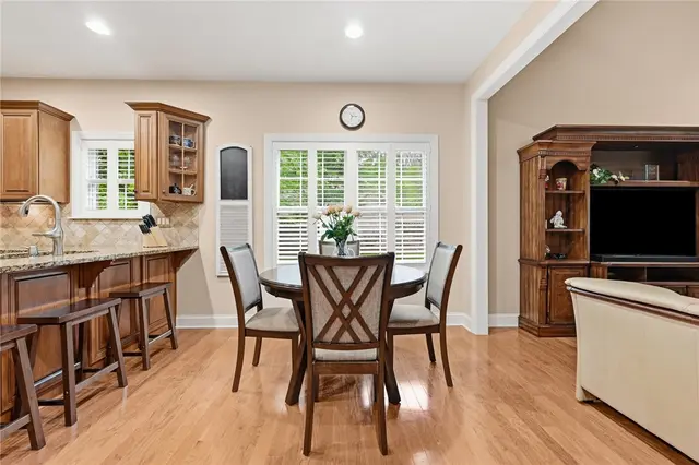 303 Torrey Pine Dr gallery image 34