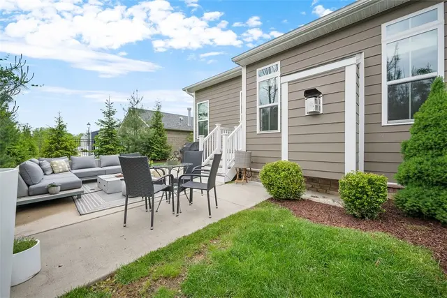 3033 Mahican Circle gallery image 14